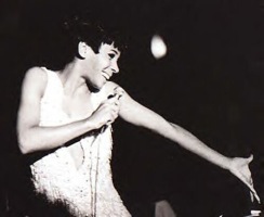 shirley-bassey